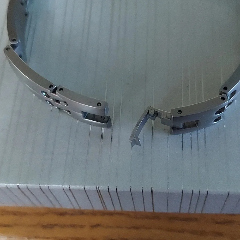 Titanium Men's Bracelet - Picture 2 of 4